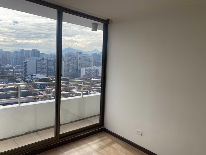 Departamento en Arriendo Calle Santa Rosa (177064)