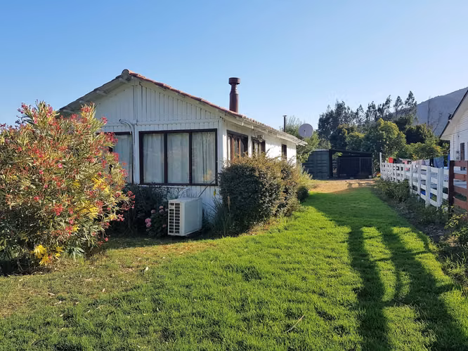 Venta de terreno en La Cruz – 35.000 m2., plantado con paltos Hass.  24.500 UF