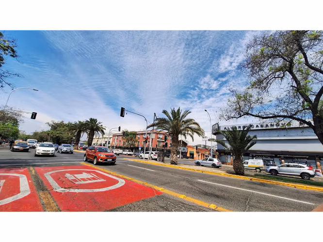 EXCELENTE!! Local Comercial, Galpón y Oficinas en Calle Nataniel, Santiago Centro - Imagen 17