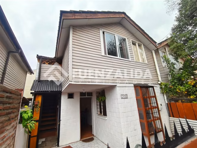 Casa en venta de 3 dorm. en Maipú