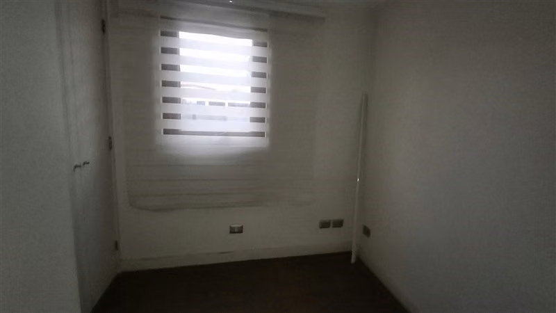 Casa en venta de 5 dorm. en Colina