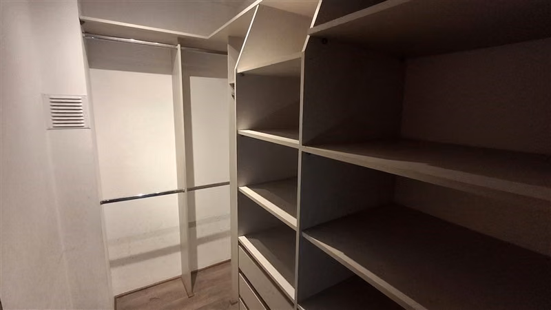 Casa en venta de 5 dorm. en Colina