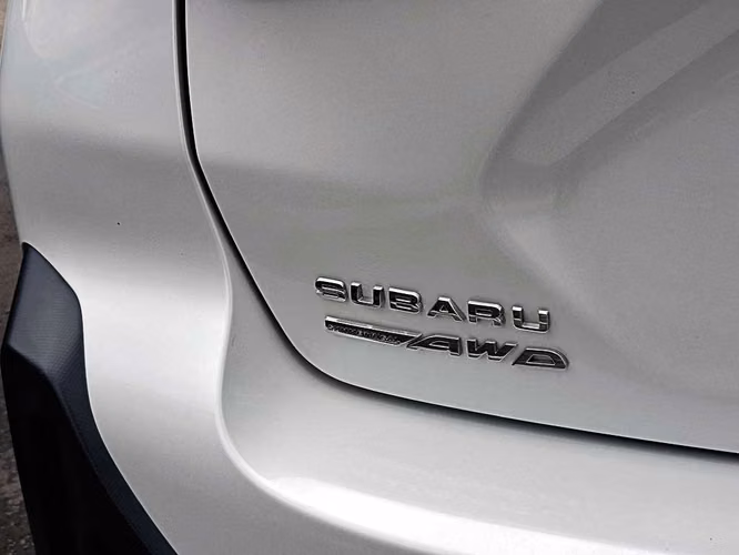 SUBARU CROSSTREK 2024