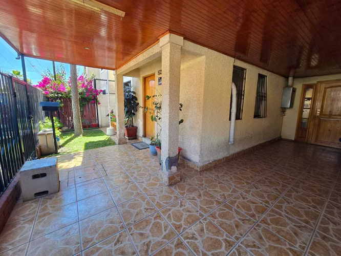 Se Vende Casa, Portal del Bosque en Maipú  (177072)