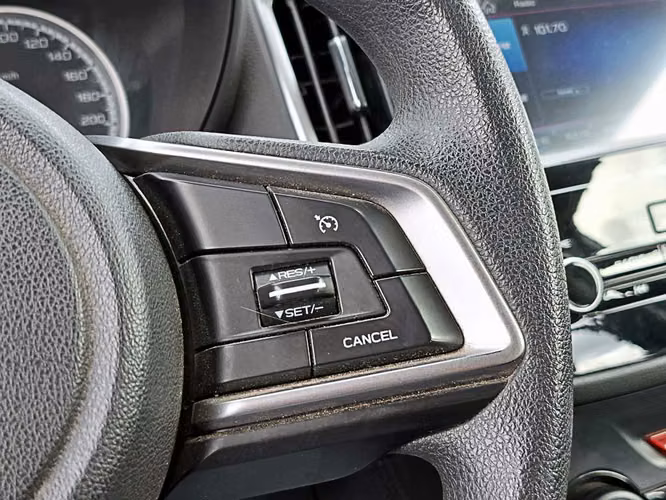 SUBARU FORESTER 2024