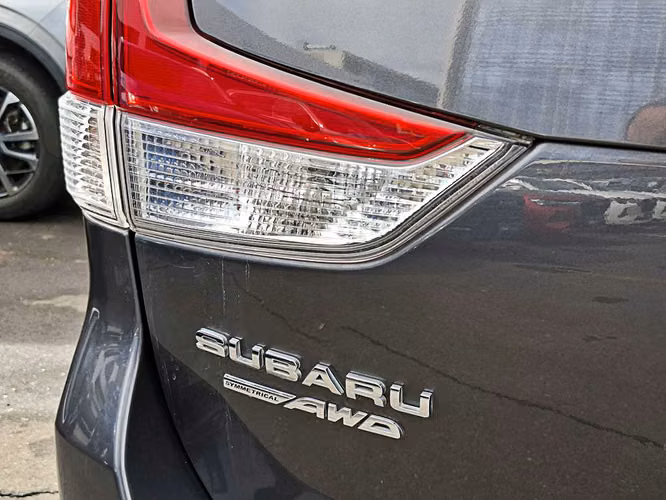 SUBARU FORESTER 2024