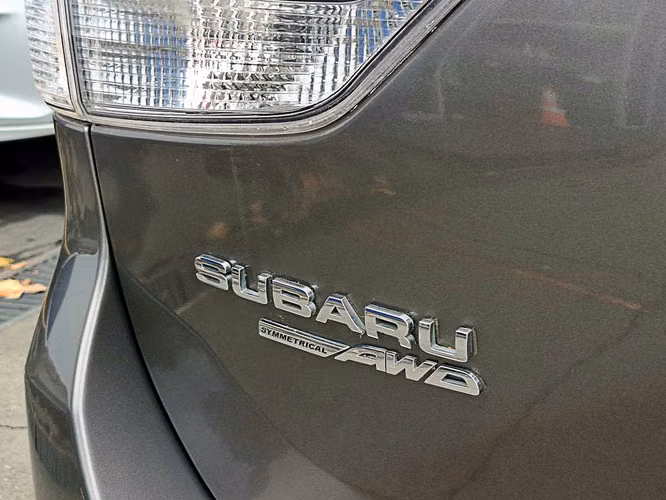 SUBARU FORESTER 2024