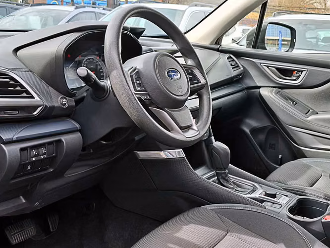 SUBARU FORESTER 2024