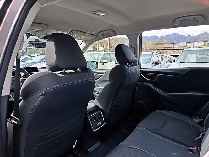 SUBARU FORESTER 2024