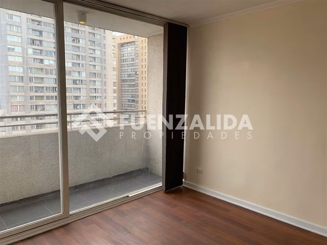 Arriendo Departamento Santiago 2 dorm Estacionamiento Bodega