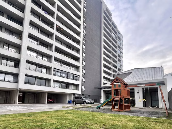 Arriendo Depto. Collao 2D/2B + Estacionamiento y 2 Bodegas - Pasos UBB