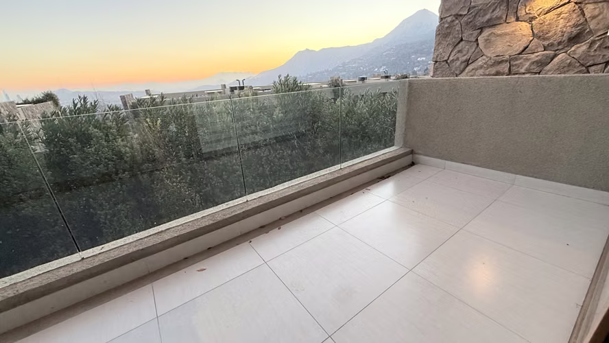 Townhouse 3 Pisos Con 4d 4b 2e Piscina