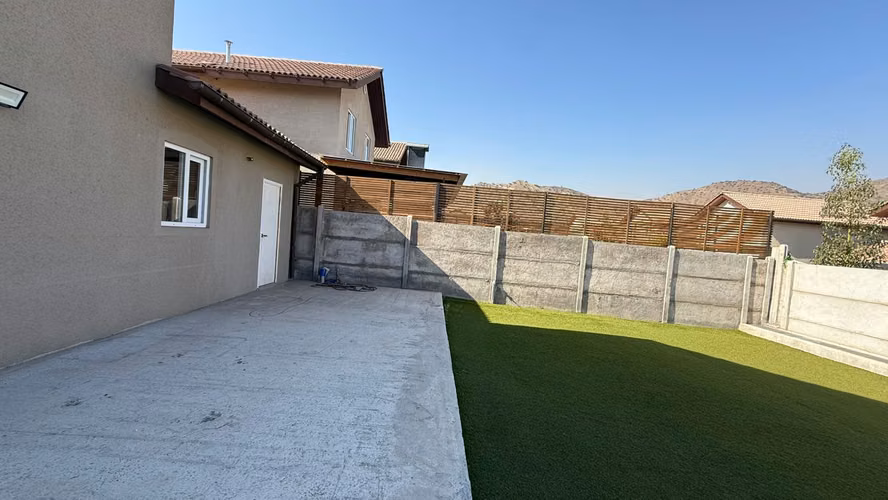 SIN PAGO DE COMISIÓN Condominio Valle Laguna 440, Colina