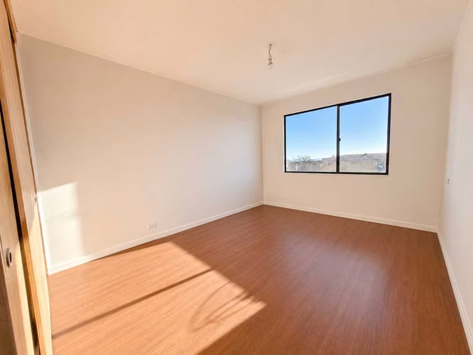 En arriendo KPD departamento 3D+1B+1E (177081)