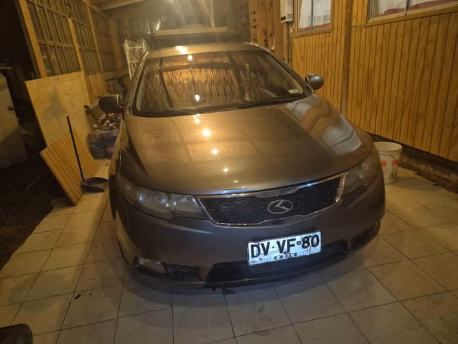Kia Cerato 2012