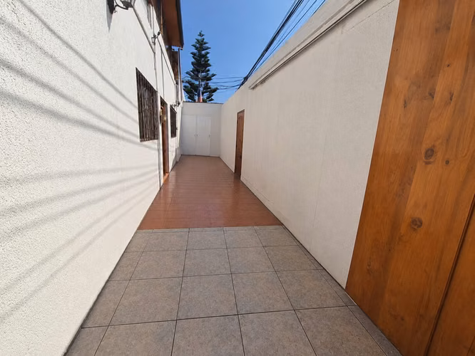Exclusiva Casa Familiar | 7 Dormitorios | 277,54 m² Construidos | Sector Sur de Antofagasta Desde 9.793 UF