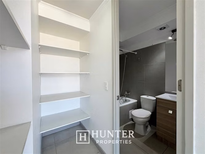 Departamento arriendo 2 dorm 2 B y Bodega - San Miguel