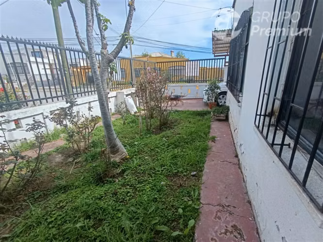 Casa Esquina 3D 1B 1EST. a Pasos del Centro de La Serena