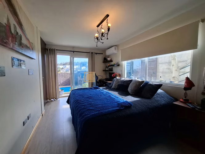 Elegante Casa en venta 5D4B en Barrio Norte Villa Alemana