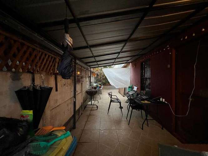 Excelente conectividad, casa 2D-1B-amplio patio (177132) - Imagen 3