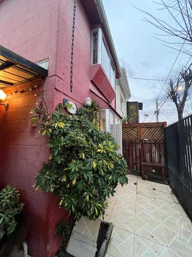 Excelente conectividad, casa 2D-1B-amplio patio (177132) - Imagen 2