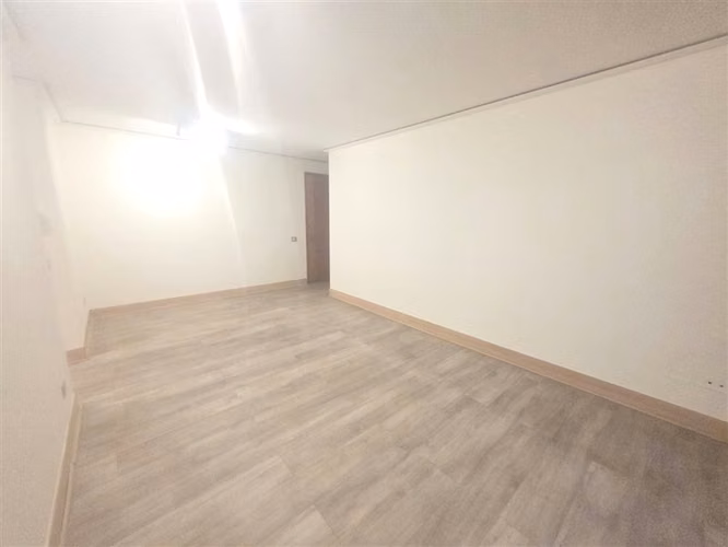 HERMOSO Y AMPLIO DEPTO 2D+2B+E EN PLENA AV. MACUL