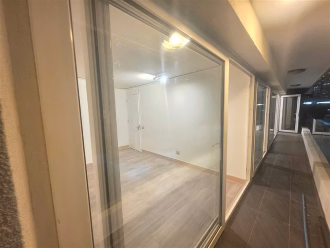 HERMOSO Y AMPLIO DEPTO 2D+2B+E EN PLENA AV. MACUL