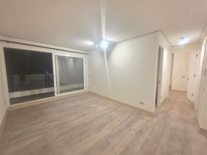 HERMOSO Y AMPLIO DEPTO 2D+2B+E EN PLENA AV. MACUL