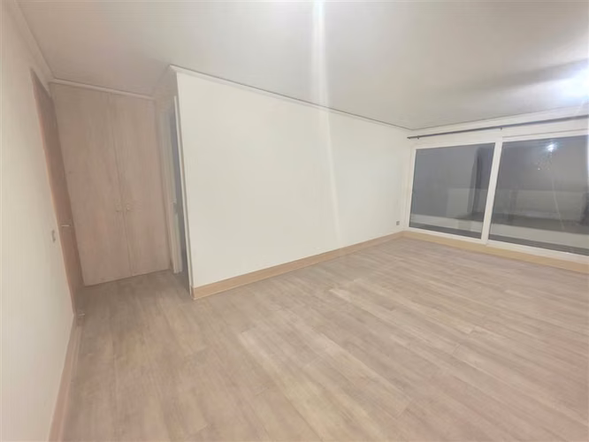 HERMOSO Y AMPLIO DEPTO 2D+2B+E EN PLENA AV. MACUL