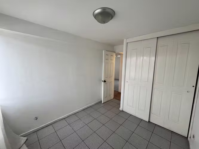 Arriendo departamento frente al mall