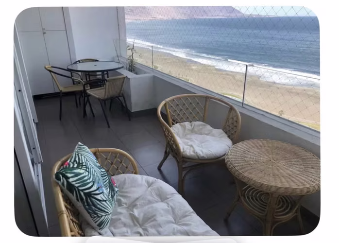 Arriendo depto amoblado primera línea 1H/1B/1E