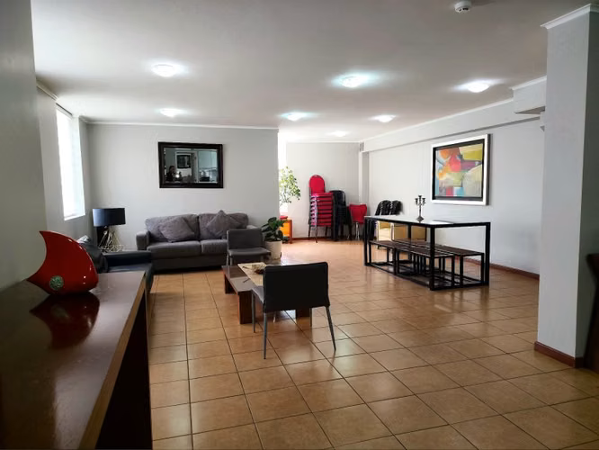 EXCELENTE DEPARTAMENTO PISO 11  RECREO
