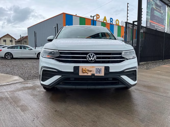 VOLKSWAGEN TIGUAN COMFORTLINE TSI 4X2 1.4 AUT 2022