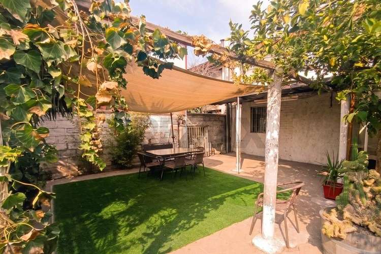 Casa con  patio espectacular - Imagen 12