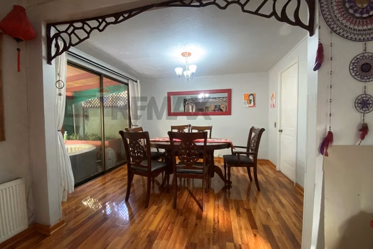 Arriendo casa 5d/5b en condominio, peñalolén