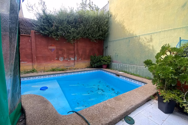 Arriendo casa 5d/5b en condominio, peñalolén