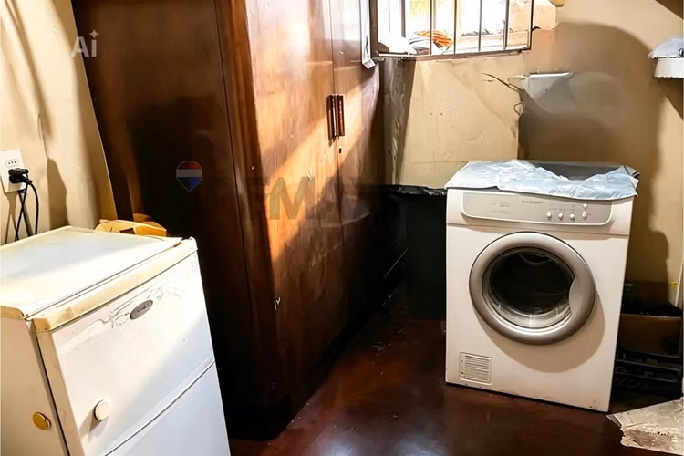 Gran oportunidad de casa av macul con gran terreno