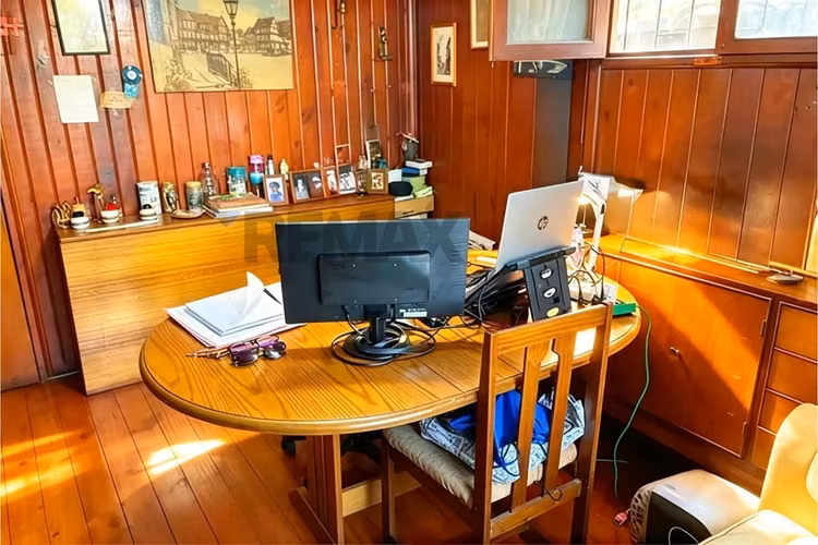 Gran oportunidad de casa av macul con gran terreno