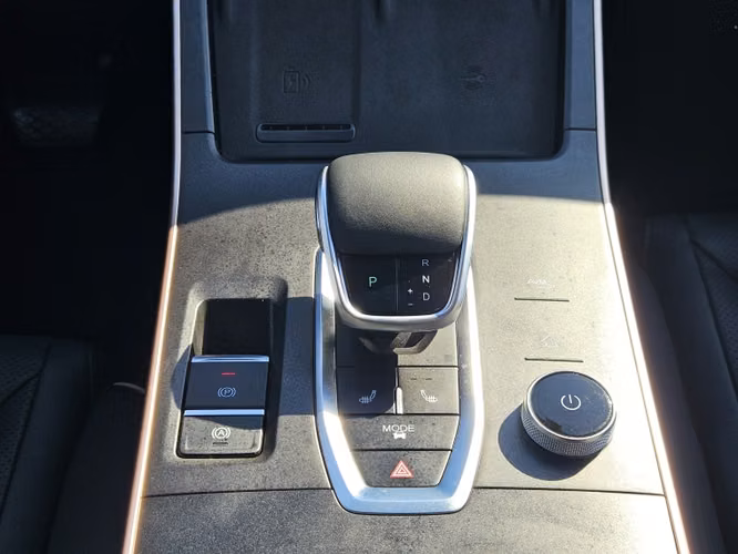 Omoda C5 Luxury At 1.5 2026