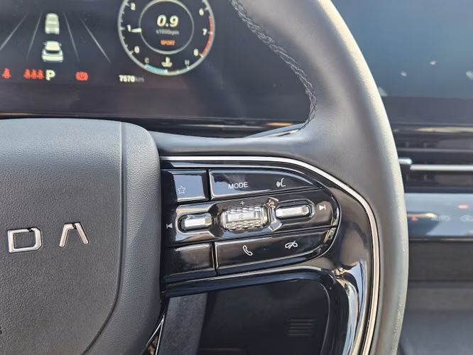 Omoda C5 Luxury At 1.5 2026