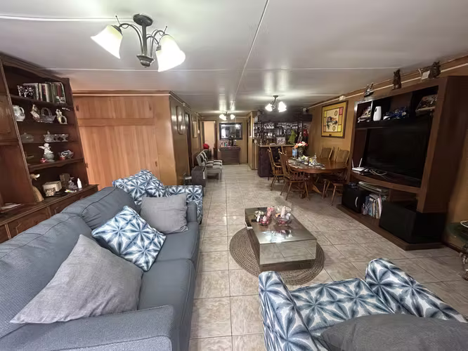 VENDO CASA EN VILLA LAS NIEVES