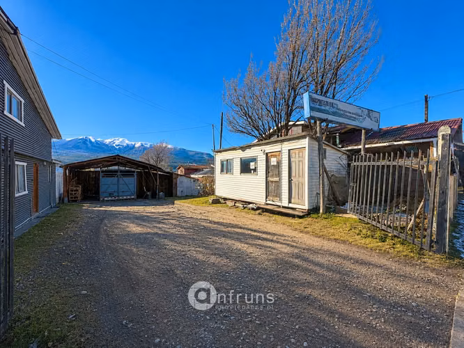 Arriendo Comercial | Propiedad con Casa, Galpón, Oficinas y Amplio Terreno