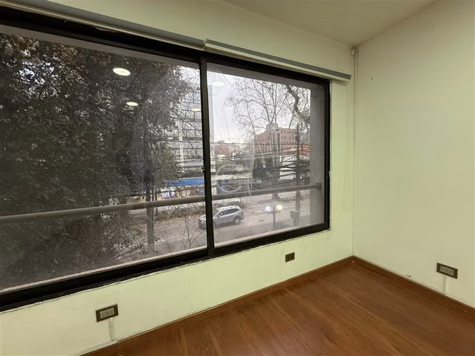 Oficina en arriendo en Providencia