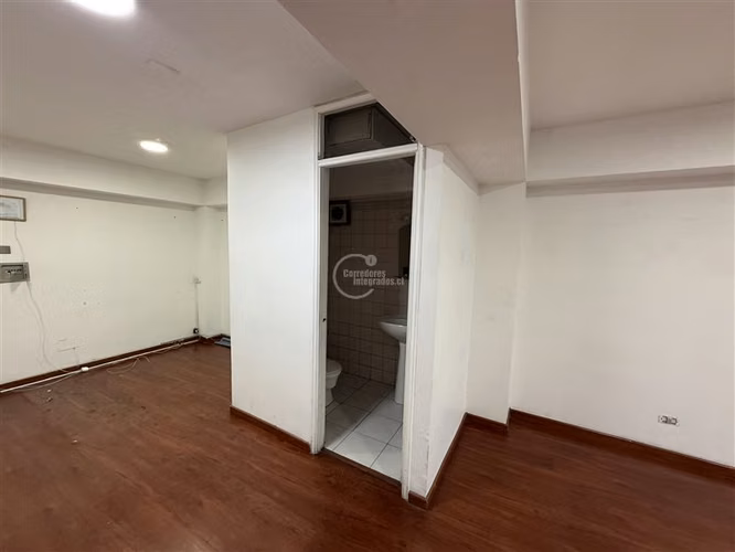 Oficina en arriendo en Providencia