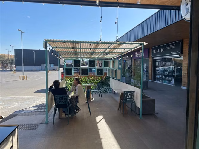 Arriendo Local Comercial Chicureo Brisas Norte Strip Center