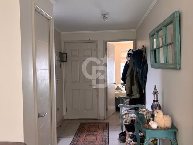 Se arrienda preciosa casa a pasos de colegios