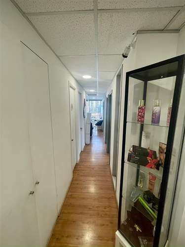 VENTA DERECHOS SALON ESTETICO SANTA BEATRIZ PROVIDENCIA 75m2 - Imagen 12