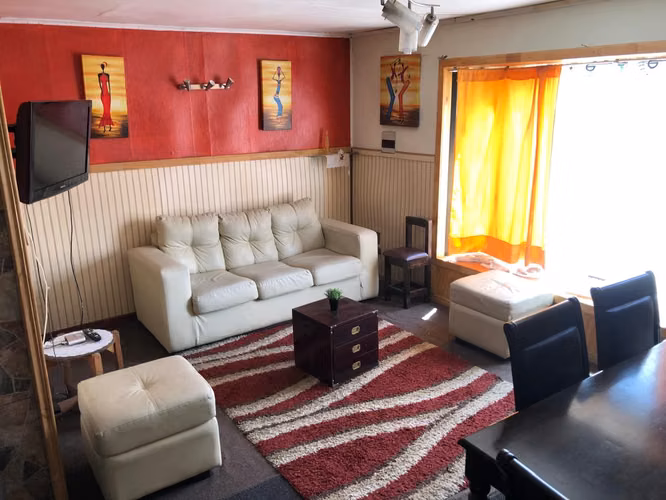 SE VENDE CASA DE UN PISO, EN SECTOR BARRIOS BAJOS, VALDIVIA
