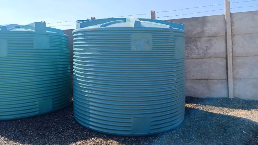 Estanque de agua de 10mil litros