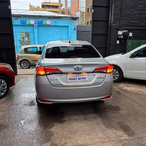 Toyota Yaris GLI E 1.5 2021